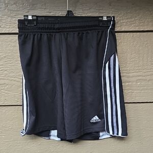Adidas Boys Black Gray Stripe Athletic Shorts Medium M